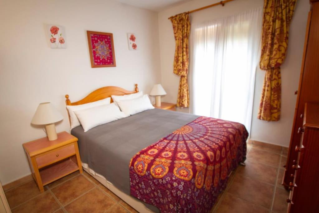 Rooftop Terrace & Panoramic Mountain View'S Villa Cutar ภายนอก รูปภาพ